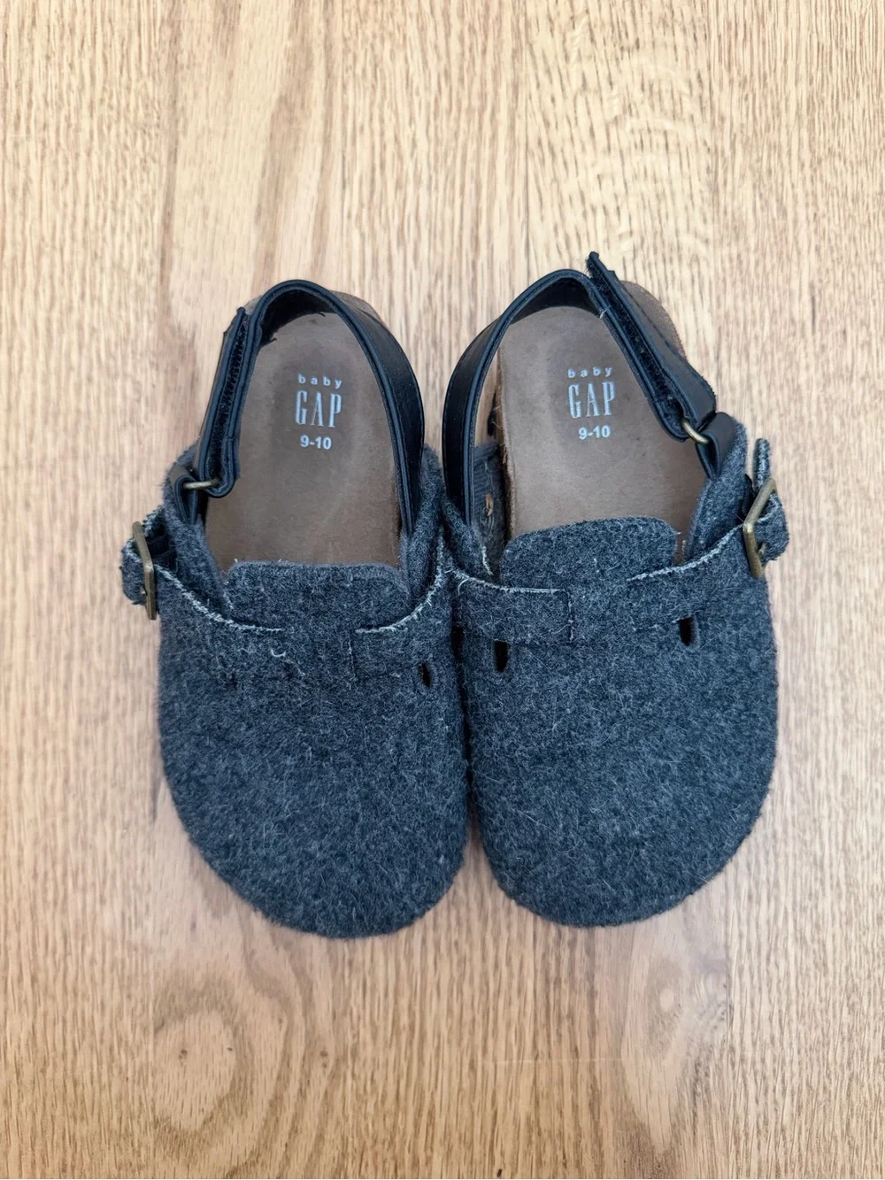 GAP soft felt